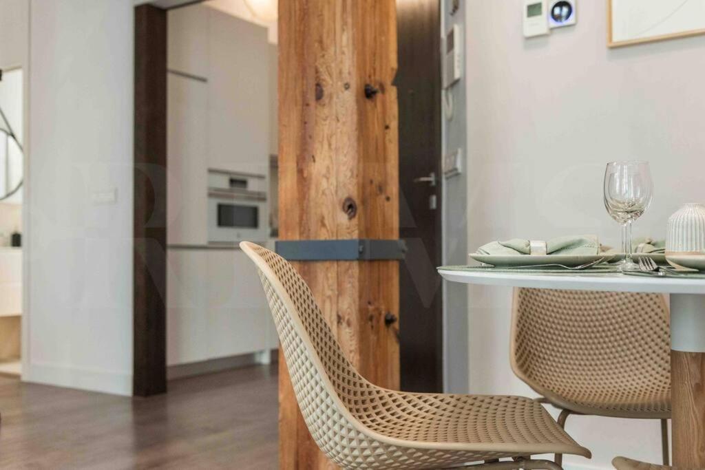 Eclectic & Elegant Apartment By Rems Málaga Exterior foto